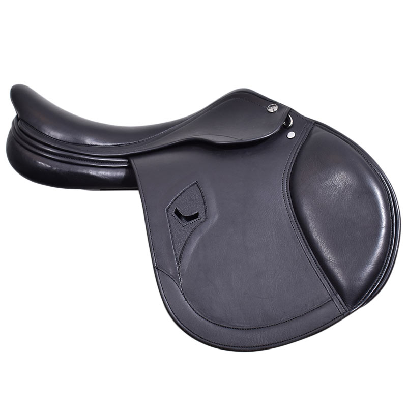 Tech-1 Jumping saddle 17"